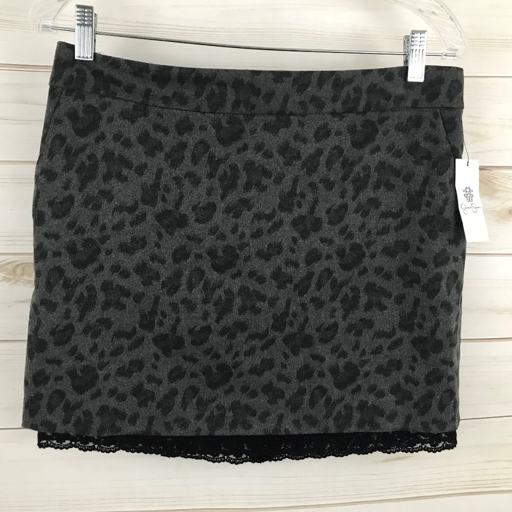 Jessica Simpson Animal Print Mini Skirt Lace 7/8